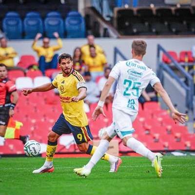 America-vence-3-0-a-Santos-y-toma-el-liderato-de-la-Liga-MX
