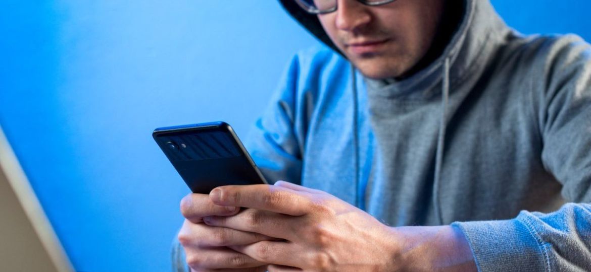 Asi-funciona-la-estafa-que-promete-dinero-por-dar-likes-en-redes-sociales