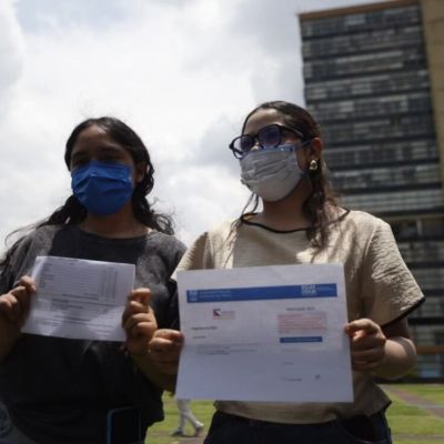Aspirantes-seleccionados-de-la-UNAM-protestan-por-tercera-vez-contra-el-examen-de-control