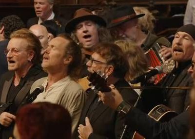 Bono-Eddie-Vedder-y-Patti-Smith-despiden-a-Glen-Hansard-en-Dublin