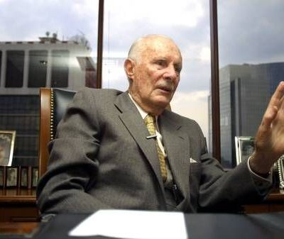 CCE-cumple-50-anos-con-criticas-por-el-predominio-de-las-grandes-empresas