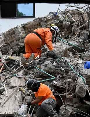 Colombia-limitara-el-ingreso-de-rescatistas-extranjeros-durante-la-emergencia-por-terremoto