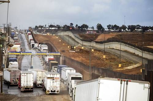 Comercio-entre-Mexico-y-Estados-Unidos-alcanza-record-de-493-mil-700-millones-de-dolares