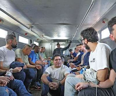 De-la-Espriella-ordena-trasladar-a-117-reclusos-a-carceles-de-maxima-seguridad-en-Colombia