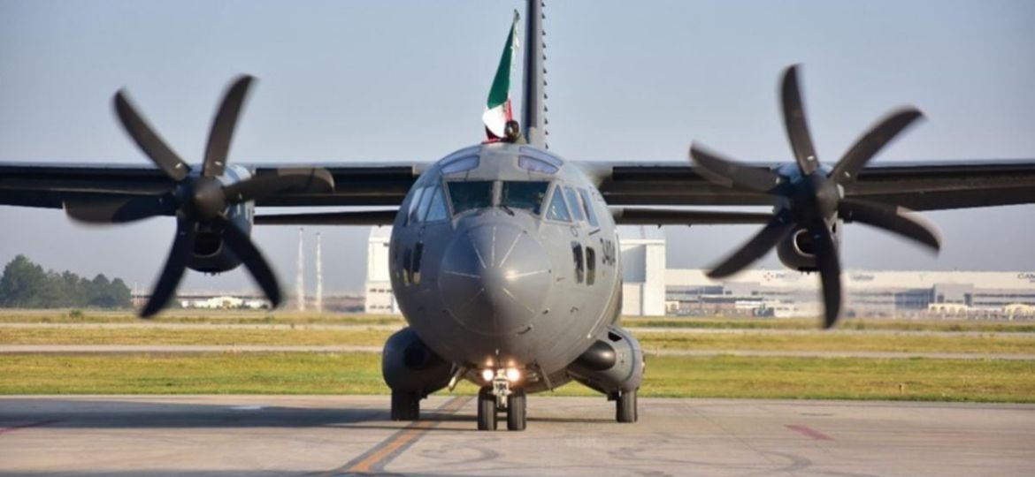 Defensa-envia-segundo-vuelo-con-ayuda-humanitaria-a-Colombia-tras-sismo-de-7.4