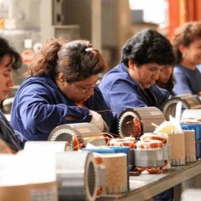 Economia-feminista-pone-en-el-centro-el-trabajo-de-cuidados-y-las-desigualdades
