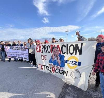 Ex-trabajadores-de-AHMSA-analizan-denunciar-al-sindico-por-presuntas-irregularidades