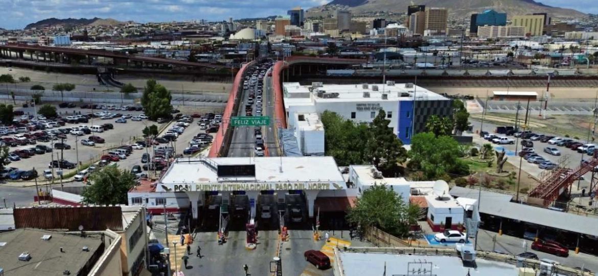 Familias-de-Reynosa-pagan-hasta-130-dolares-semanales-por-transporte-escolar-a-Texas-ante-temor-por-retiro-de-visas
