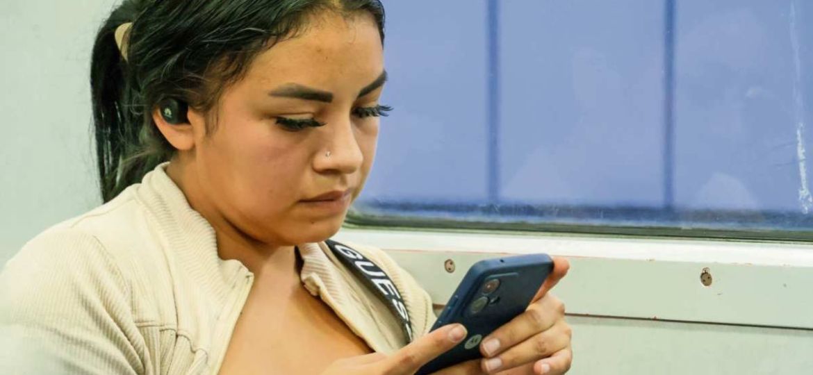 Familias-demandan-a-OpenAI-Google-y-Character.AI-por-suicidios-vinculados-con-chatbots