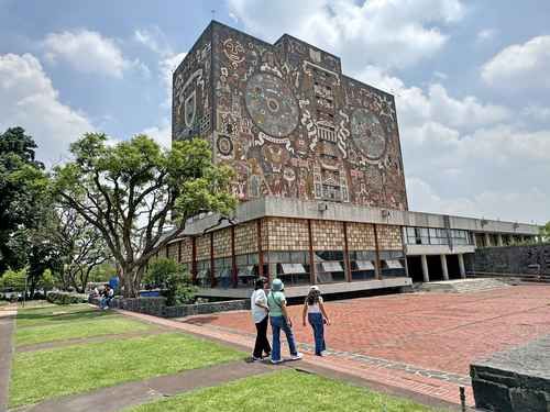 Fracasa-convocatoria-a-protesta-contra-el-examen-de-control-de-la-UNAM