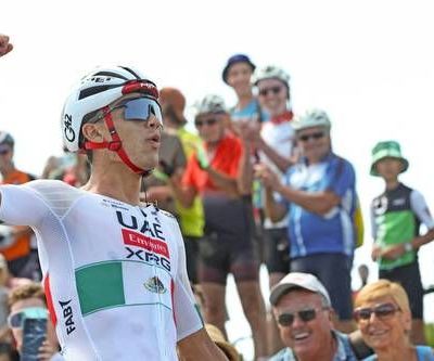 Isaac-del-Toro-extiende-hasta-2031-su-contrato-con-UAE-Team-Emirates-XRG