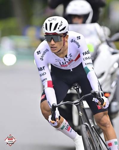 Isaac-del-Toro-gana-la-contrarreloj-y-toma-el-liderato-de-la-Vuelta-a-Alemania