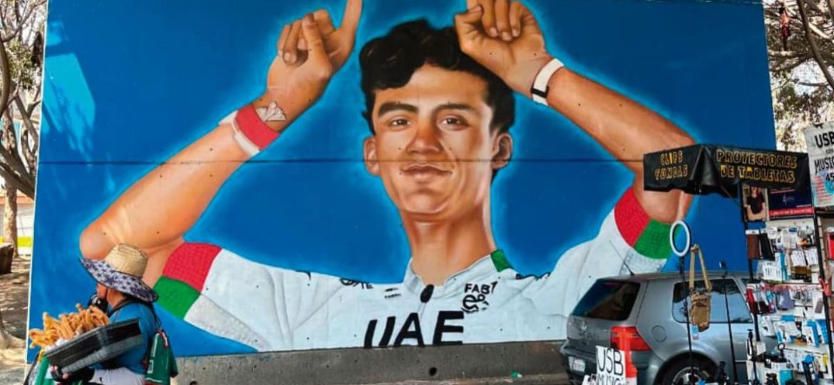 Isaac-del-Toro-ya-tiene-mural-en-la-garita-de-San-Ysidro-en-Tijuana