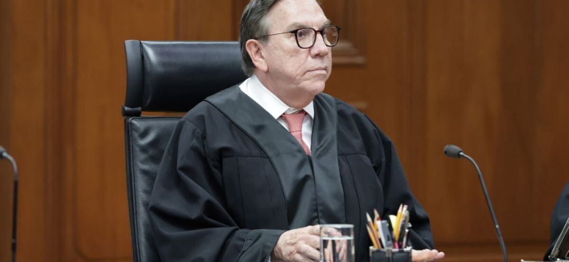 Javier-Laynez-cuestiona-renuncia-de-Monica-Soto-por-falta-de-causa-grave