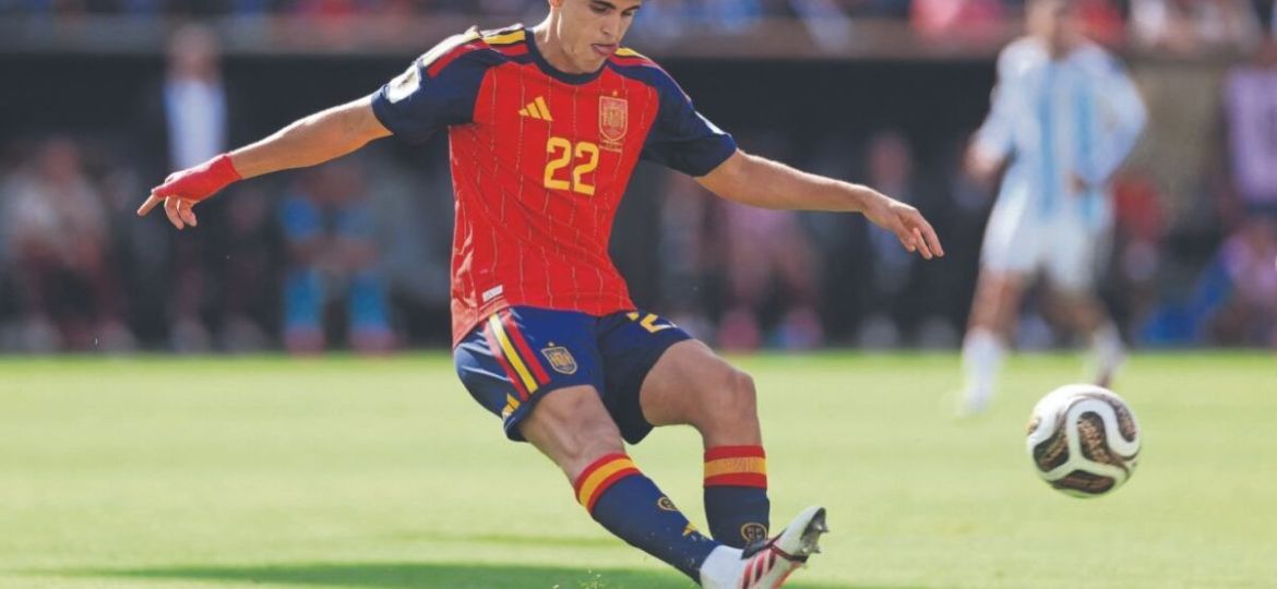 La-Masia-impulsa-los-dos-titulos-mundiales-de-Espana