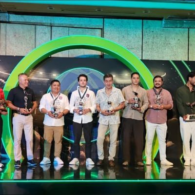 Liga-Premier-reconoce-a-los-protagonistas-de-la-temporada-2025-2026-en-su-gala-de-premiacion
