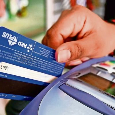Morosidad-ajustada-de-tarjetas-alcanza-13.7-en-junio-maximo-desde-2021