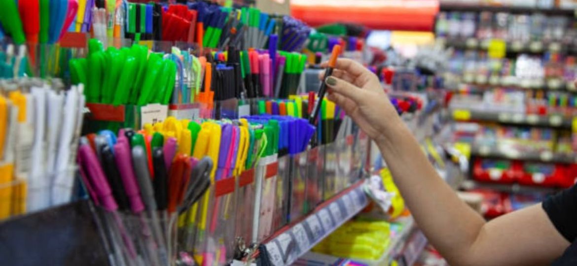 Profeco-detecta-diferencias-de-precios-y-fallas-en-utiles-escolares-para-el-regreso-a-clases
