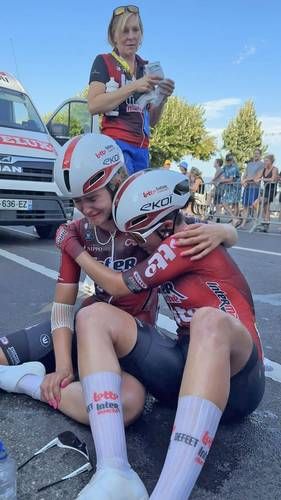 Romina-Hinojosa-completa-la-segunda-etapa-del-Tour-de-Francia-Femenil