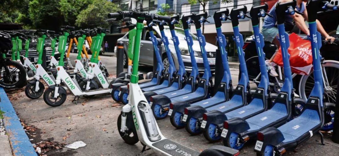 Scooters-electricos-en-CDMX-esta-es-la-velocidad-maxima-permitida-y-las-reglas-que-debes-conocer