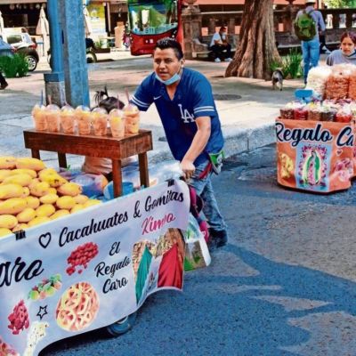 Trabajo-informal-supera-en-ingresos-por-hora-al-empleo-formal-advierte-el-CEESP