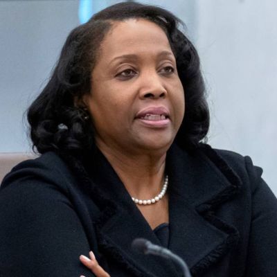 Trump-reanuda-intento-para-destituir-a-la-gobernadora-de-la-Fed-Lisa-Cook