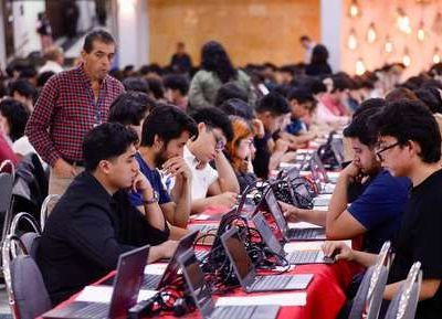 UNAM-aplica-examen-de-control-en-Leon-acude-69-de-los-convocados