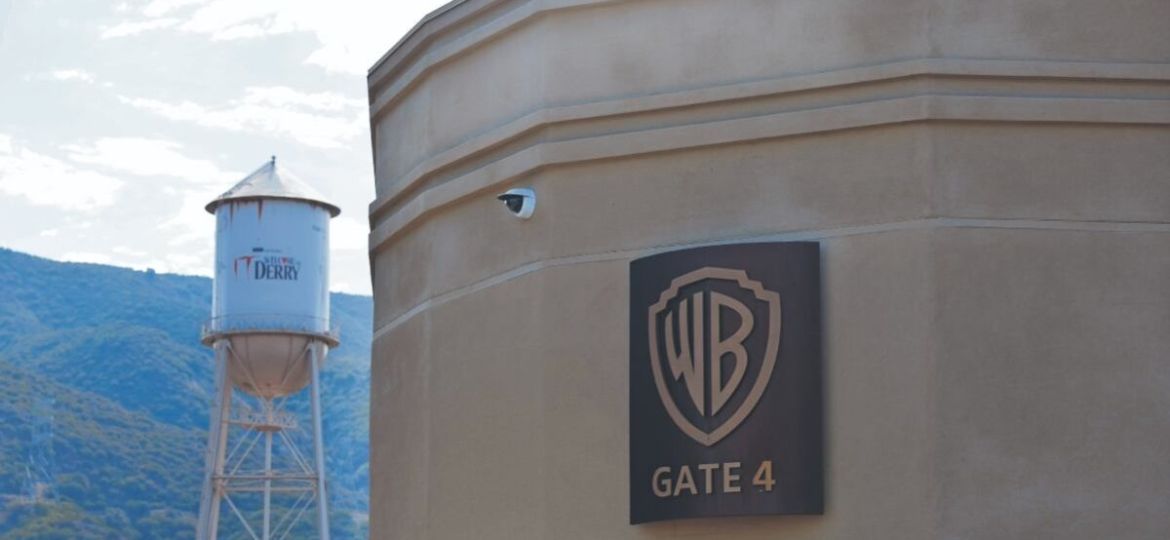 Warner-Bros.-Discovery-reduce-7-su-beneficio-en-el-primer-semestre-mientras-espera-fusion-con-Paramount